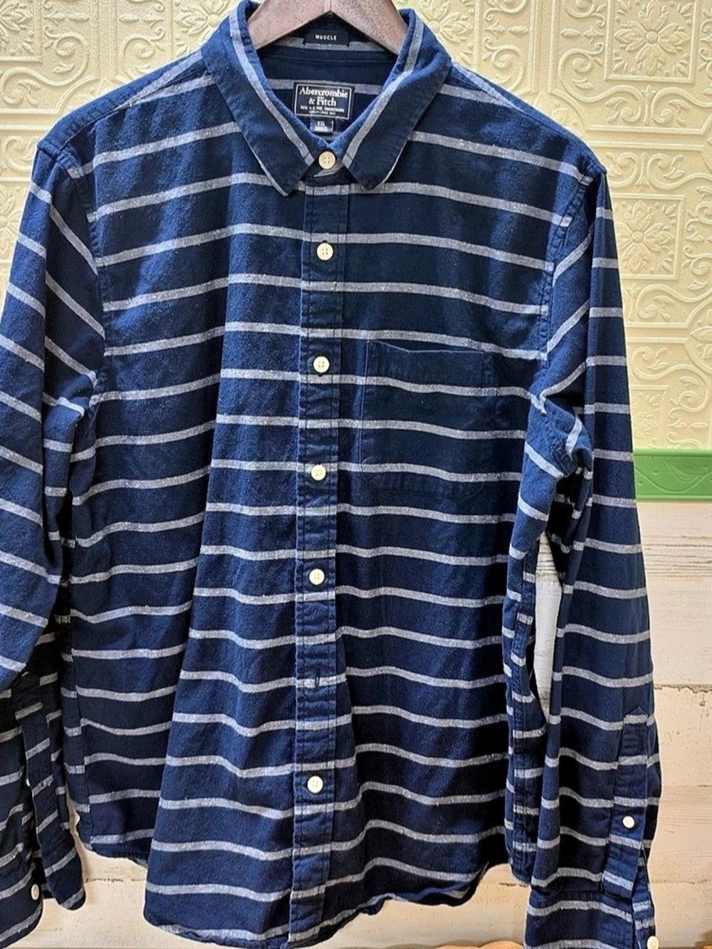 Abercrombie & Fitch Muscle Fit Striped Button Down Shirt XXL